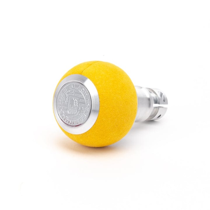 BFI GS2 Alcantara (BMW Automatic – Style 2) – Giallo Alcantara / Machined Finish
