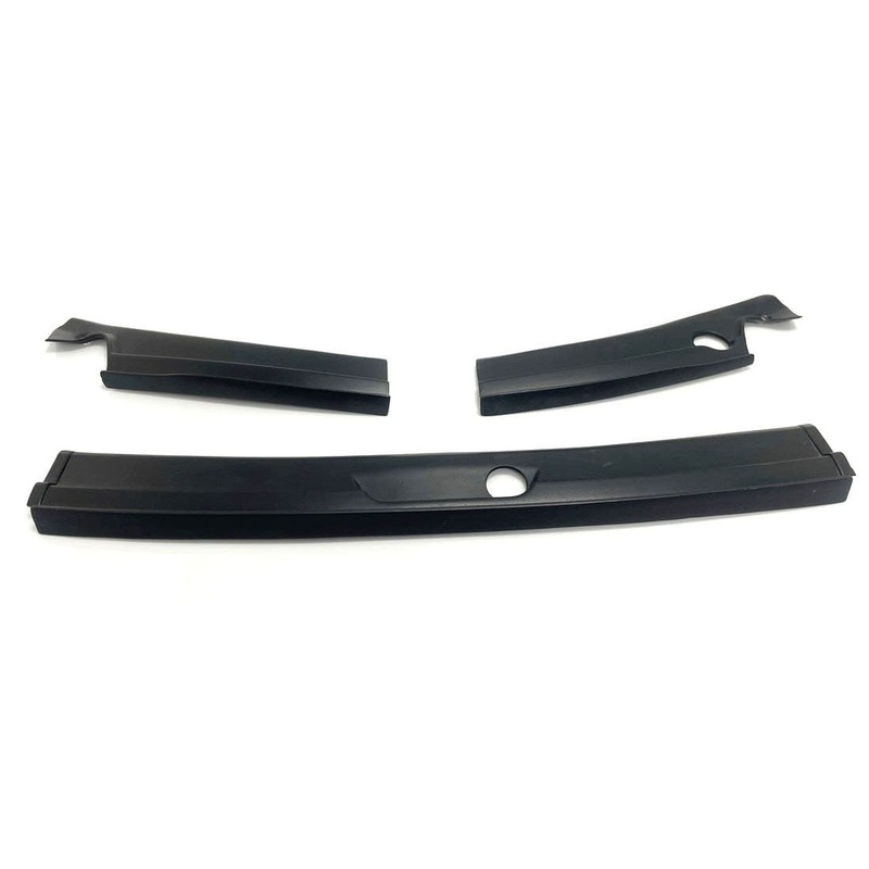 Autobahn Autoworx Lower Windshield Trim Set – VW / Corrado