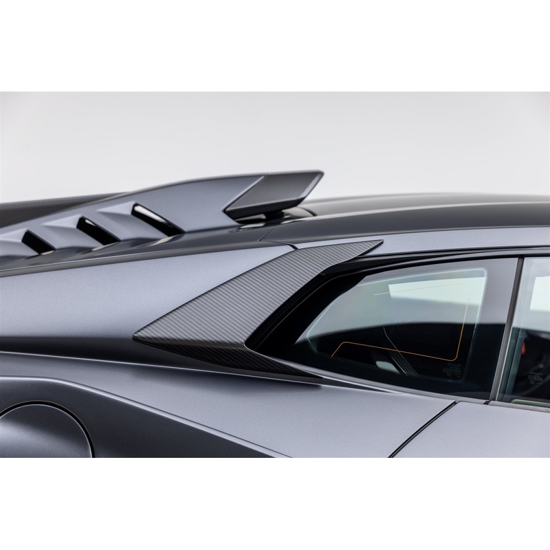 Vorsteiner Huracan STO Side Intakes Carbon Fiber